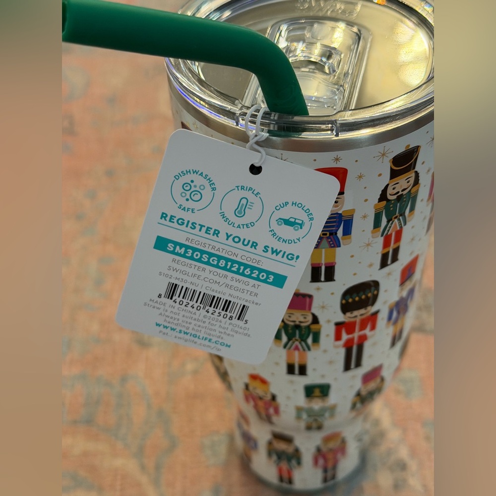 SWIG LIFE 30oz Insulated Tumbler W/ Handle, Lid & Straw in Classic Nutcracker - Picture 6 of 12